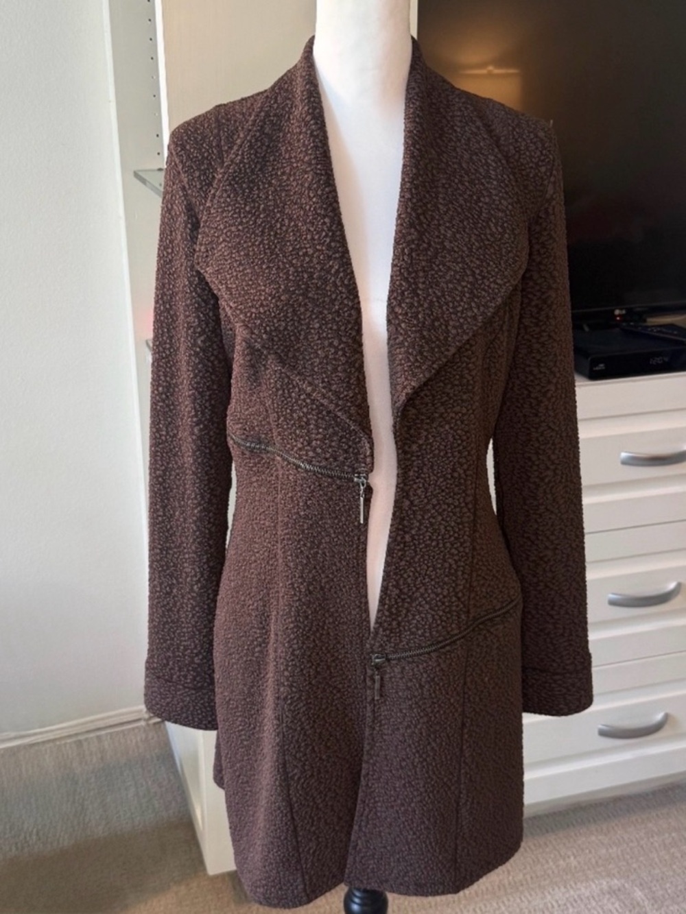 Eva Varro Brown Textured Knit Jacket (Medium)